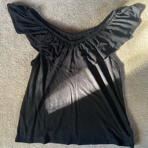 Old Navy off the shoulder flutter sleeve black top, size medium